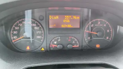 Peugeot Boxer 2.0 Bluehdi 330 L1H1 Pro 2020 - 14950 EUR, 160438 km - AUTO.MOTO.pt - 160438km - foto 9 de 10