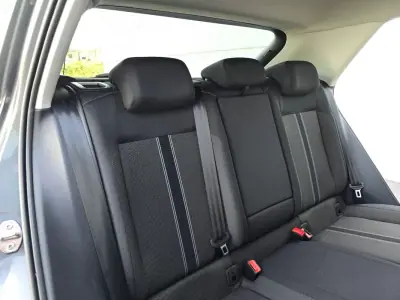 Volkswagen T-Roc 2021 - 17750 EUR, 72400 km - AUTO.MOTO.pt - 72400km - foto 35 de 37