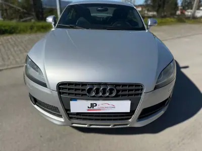 Audi TT Coupé 2006 - 16990 EUR, 77500 km - AUTO.MOTO.pt - 77500km - foto 3 de 19