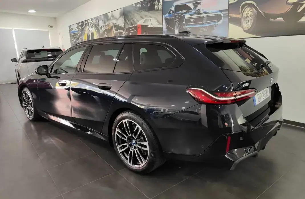 BMW i5 2024 - 53500 EUR, 29000 km - 29000km - foto 10 de 58