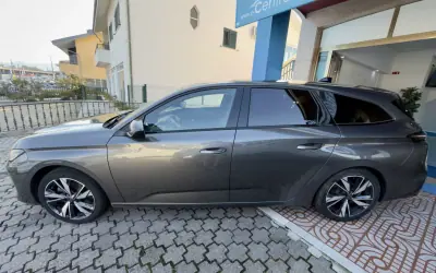 Peugeot 308 SW 2023 - 21950 EUR, 51000 km - 51000km - foto 6 de 25