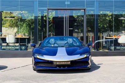 Ferrari SF90 2021 - 685000 EUR, 858 km - AUTO.MOTO.pt - 858km - foto 2 de 13