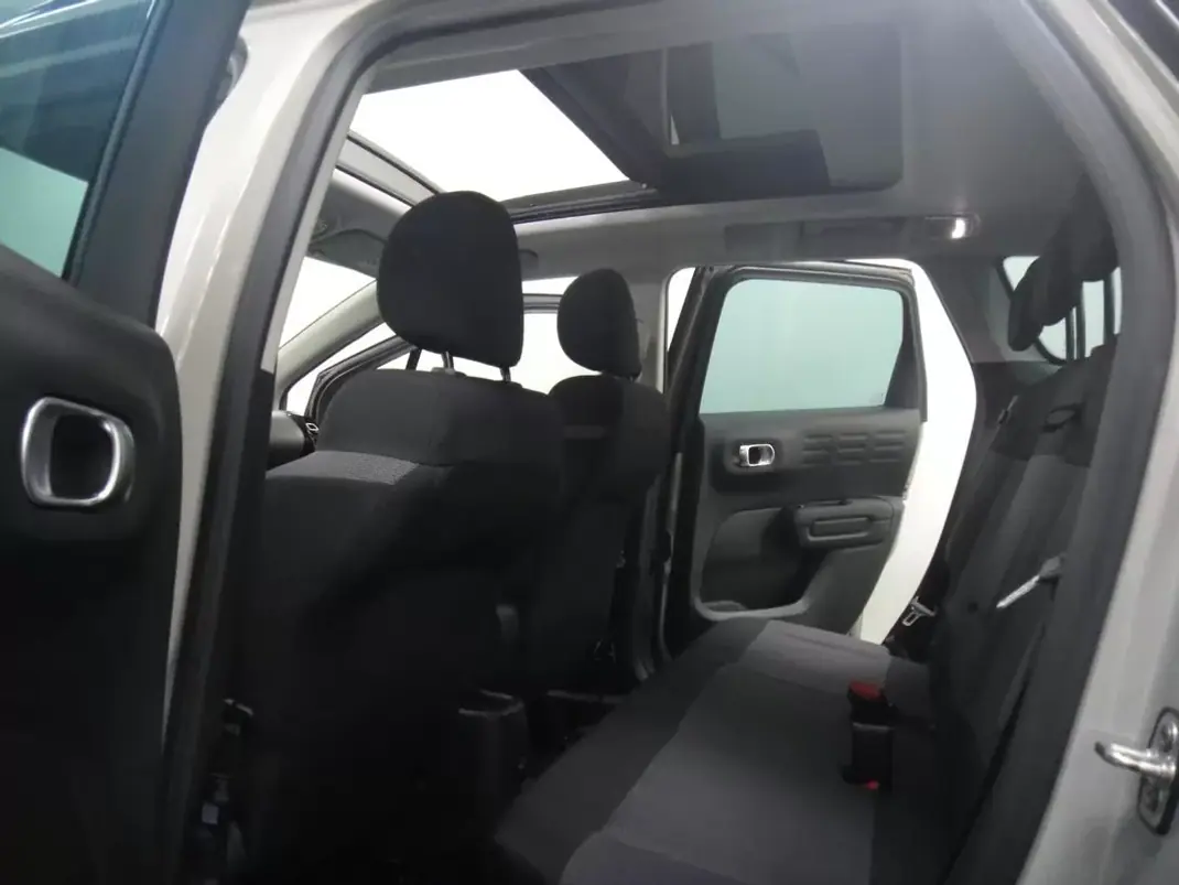 Citroën C3 Aircross 2019 - 14990 EUR, 63000 km - AUTO.MOTO.pt - 63000km - foto 15 de 27