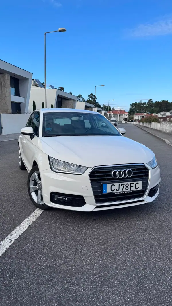 Audi A1 Sportback 2016 - 9900 EUR, 171079 km - AUTO.MOTO.pt - 171079km - foto 3 de 15