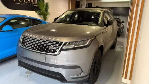 Land Rover Range Rover Velar 2019 - 37200 EUR, 90000 km - AUTO.MOTO.pt - 90000km - foto 8 de 8