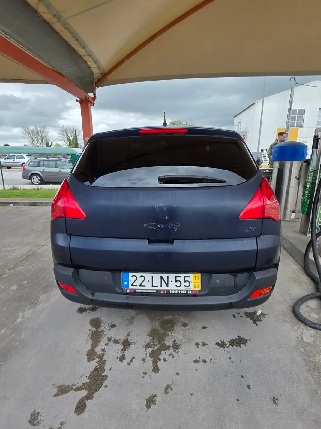 Peugeot 3008 2011 - 5500 EUR, 228025 km - AUTO.MOTO.pt - 228025km - foto 3 de 5