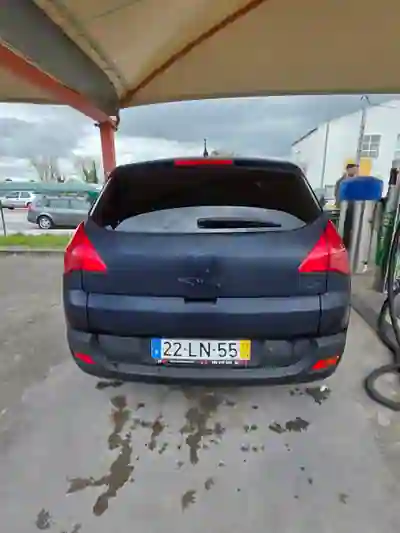 Peugeot 3008 2011 - 5500 EUR, 228025 km - AUTO.MOTO.pt - 228025km - foto 3 de 5
