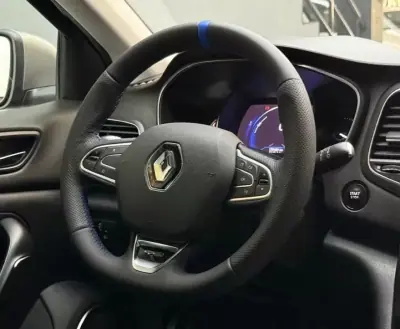 Renault Mégane 2018 - 14750 EUR, 159480 km - 159480km - foto 28 de 35