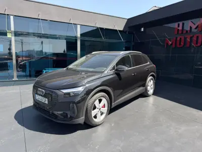 Audi Q4 e-tron 2022 - 36000 EUR, 57000 km - AUTO.MOTO.pt - 57000km - foto 5 de 9