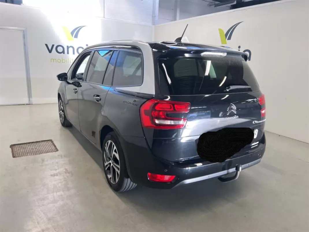 Citroën C4 Spacetourer 2022 - 20500 EUR, 107419 km - AUTO.MOTO.pt - 107419km - foto 2 de 9