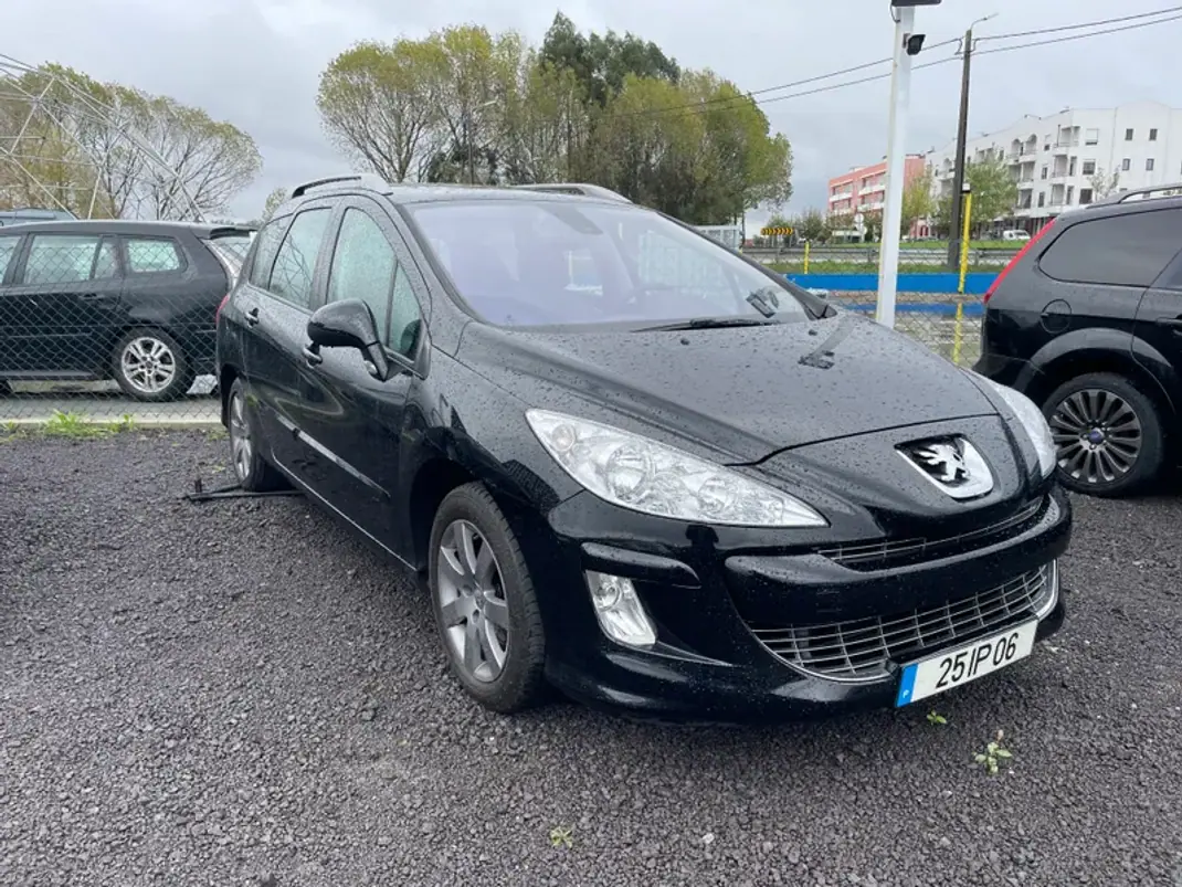 Peugeot 308 2009 - 7750 EUR, 233375 km - AUTO.MOTO.pt - 233375km - foto 2 de 19