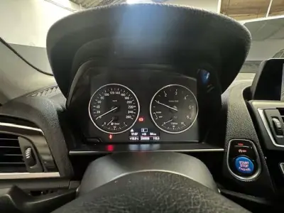 BMW 116 2016 - 12990 EUR, 200000 km - AUTO.MOTO.pt - 200000km - foto 10 de 10