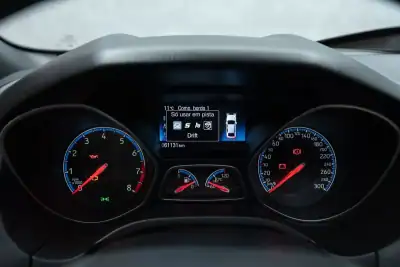 Ford Focus 2016 - 42950 EUR, 61000 km - AUTO.MOTO.pt - 61000km - foto 46 de 49