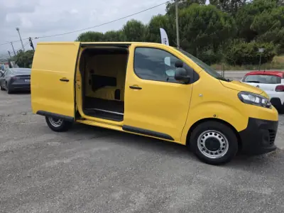 Citroën Jumpy 2019 - 15900 EUR, 122000 km - AUTO.MOTO.pt - 122000km - foto 25 de 60