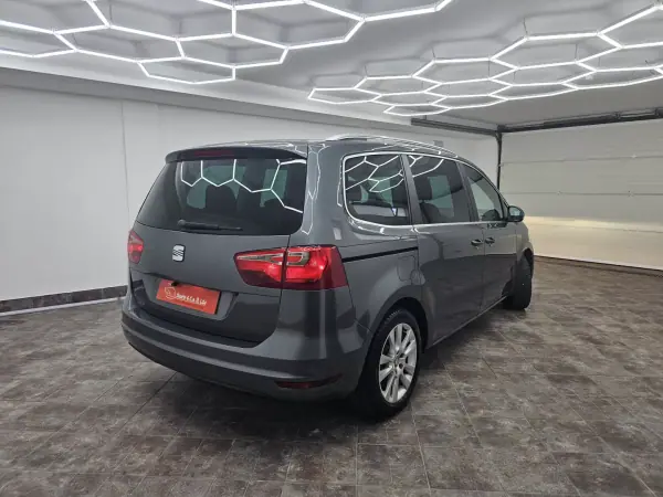 SEAT Alhambra 2011 - 12650 EUR, 216141 km - AUTO.MOTO.pt - 216141km - foto 9 de 51