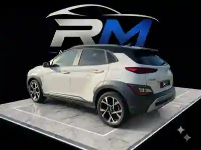 Hyundai Kauai 2022 - 14250 EUR, 120000 km - AUTO.MOTO.pt - 120000km - foto 5 de 12