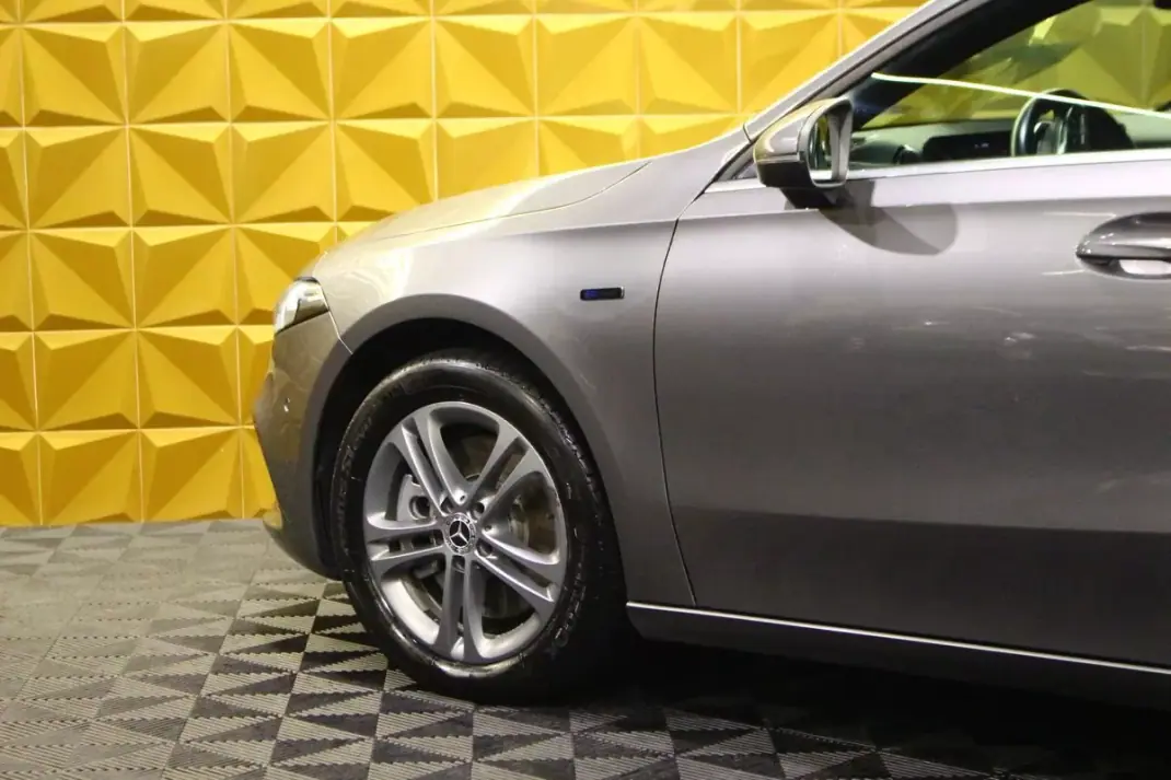 Mercedes-Benz A 250 2020 - 23890 EUR, 109000 km - AUTO.MOTO.pt - 109000km - foto 12 de 29