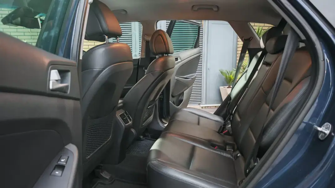 Hyundai Tucson 2018 - 14900 EUR, 297625 km - AUTO.MOTO.pt - 297625km - foto 15 de 17