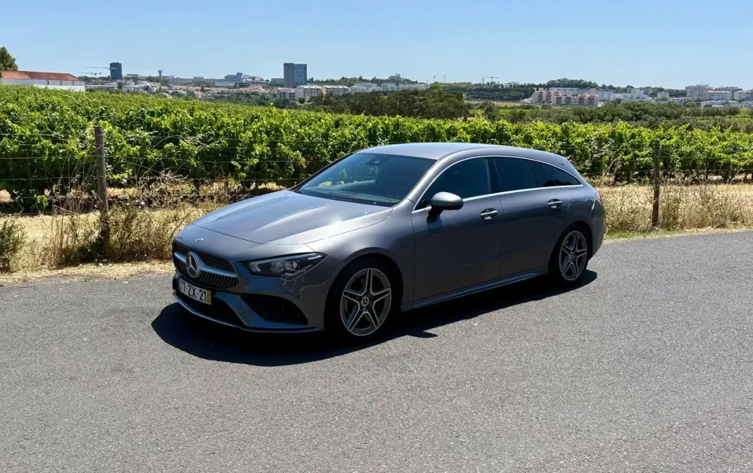 Mercedes-Benz CLA 180 2020 - 29250 EUR, 35489 km - AUTO.MOTO.pt - 35489km - foto 1 de 23