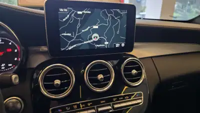 Mercedes-Benz C 220 2018 - 29900 EUR, 179960 km - AUTO.MOTO.pt - 179960km - foto 47 de 62