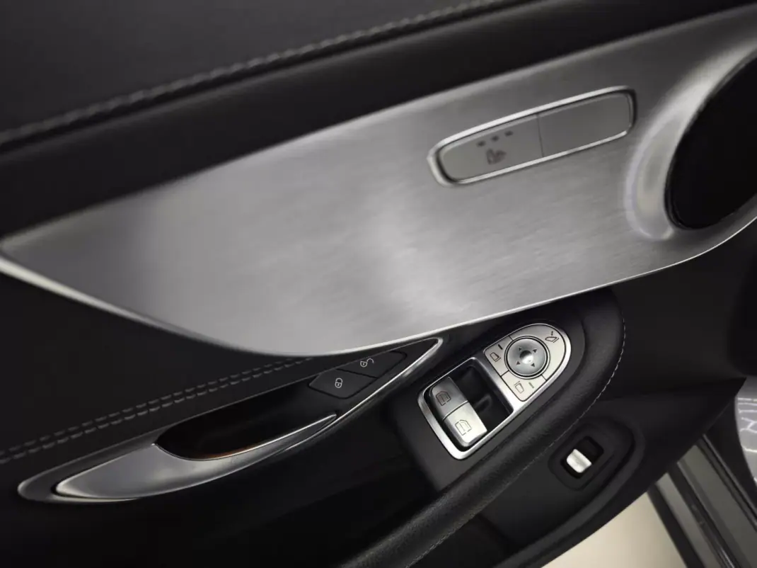 Mercedes-Benz C 220 2017 - 30950 EUR, 148819 km - AUTO.MOTO.pt - 148819km - foto 20 de 44