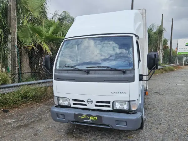 Nissan Cabstar 35.13 2007 - 10500 EUR, 217000 km - AUTO.MOTO.pt - 217000km - foto 2 de 9