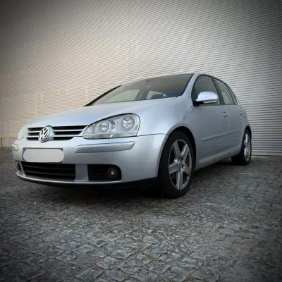 Volkswagen Golf 2007 - 5750 EUR, 198000 km - AUTO.MOTO.pt - 198000km - foto 12 de 21