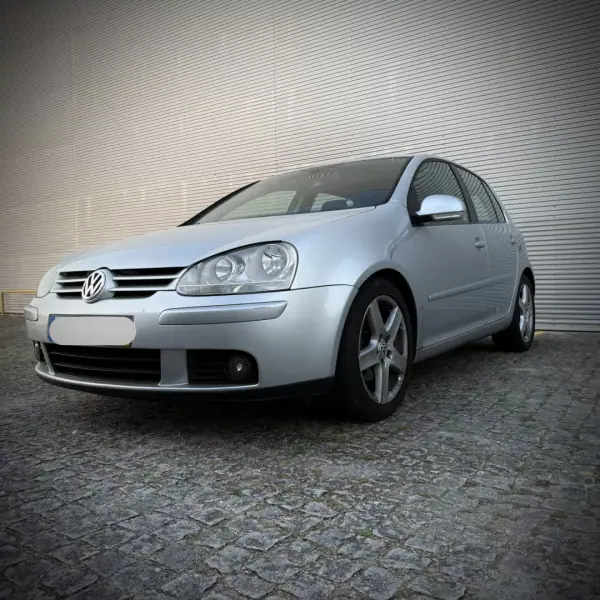 Volkswagen Golf 2007 - 5750 EUR, 198000 km - AUTO.MOTO.pt - 198000km - foto 12 de 21