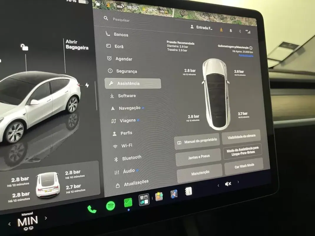 Tesla Model Y 2022 - 38750 EUR, 44000 km - 44000km - foto 27 de 42