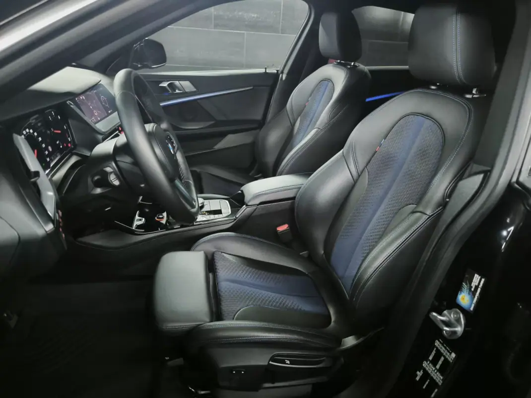 BMW 216 Gran Coupé 2021 - 25950 EUR, 88000 km - 88000km - foto 8 de 59