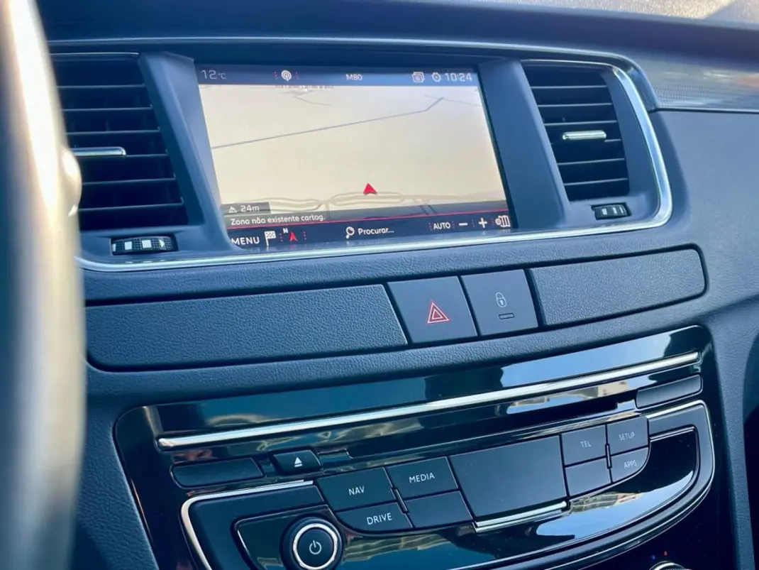 Peugeot 508 SW 2018 - 18280 EUR, 88700 km - AUTO.MOTO.pt - 88700km - foto 17 de 30