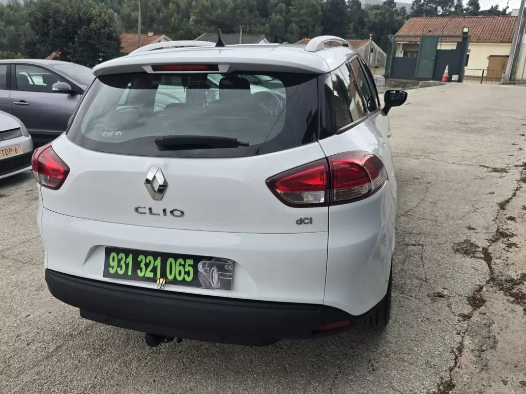 Renault Clio Break 2016 - 6500 EUR, 258776 km - 258776km - foto 15 de 21