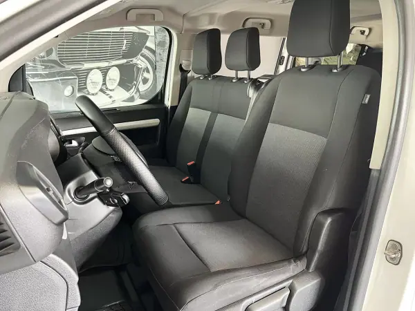 Citroën Spacetourer 2018 - 18900 EUR, 210620 km - AUTO.MOTO.pt - 210620km - foto 7 de 23