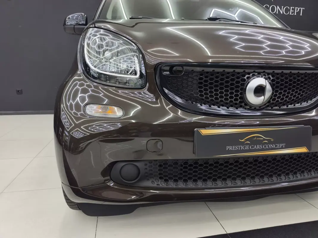 Smart ForTwo Coupé 2018 - 13450 EUR, 110509 km - AUTO.MOTO.pt - 110509km - foto 9 de 33