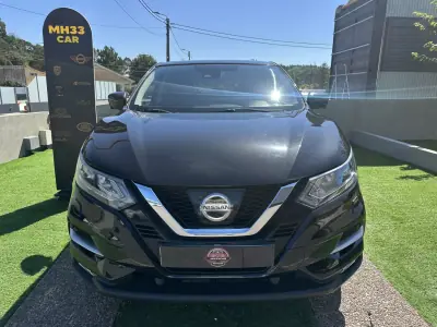 Nissan Qashqai 2018 - 15500 EUR, 200000 km - 200000km - foto 2 de 68