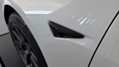 Tesla Model 3 2022 - 29990 EUR, 84000 km - AUTO.MOTO.pt - 84000km - foto 15 de 21
