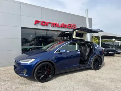 Tesla Model X 2017 - 38900 EUR, 49854 km - AUTO.MOTO.pt - 49854km - foto 11 de 14