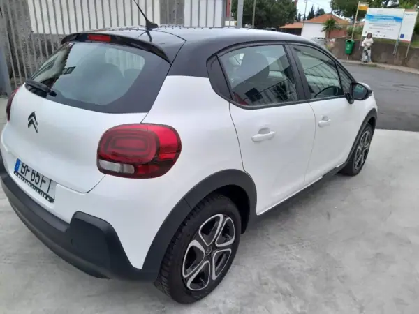 Citroën C3 2021 - 19500 EUR, 99917 km - AUTO.MOTO.pt - 99917km - foto 13 de 13
