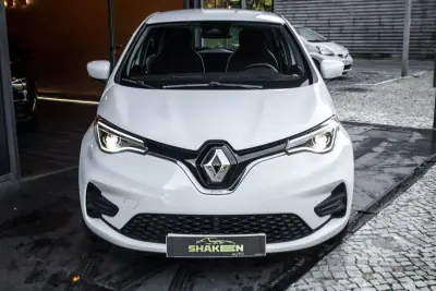 Renault Zoe 2020 - 12900 EUR, 44743 km - AUTO.MOTO.pt - 44743km - foto 7 de 38