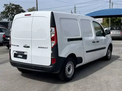 Renault Kangoo 1.5 DCi Maxi 2021 - 13250 EUR, 125000 km - AUTO.MOTO.pt - 125000km - foto 5 de 39