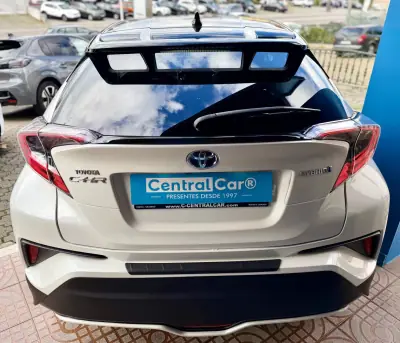Toyota C-HR 2019 - 23950 EUR, 80000 km - 80000km - foto 10 de 31