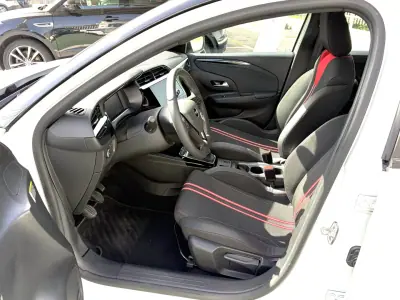 Opel Corsa 2024 - 16450 EUR, 46041 km - 46041km - foto 7 de 15