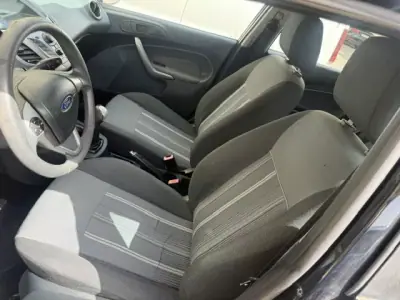 Ford Fiesta 2009 - 5500 EUR, 157000 km - 157000km - foto 15 de 30