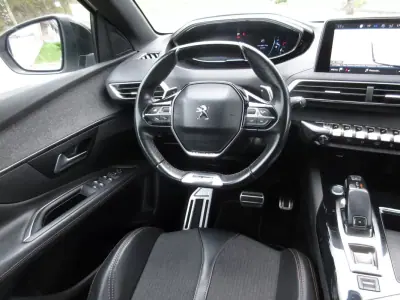 Peugeot 3008 2017 - 16990 EUR, 209000 km - AUTO.MOTO.pt - 209000km - foto 36 de 48