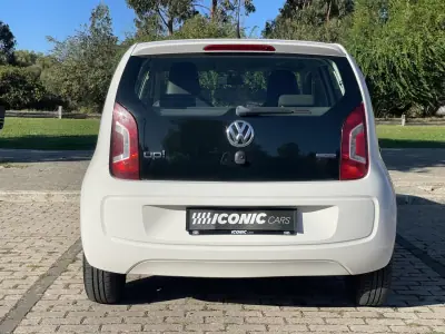 Volkswagen Up! 2014 — foto 6 de 21