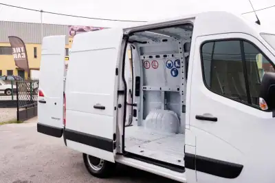 Renault MASTER 2.2DCI CAIXA ABERTA 2023 - 22750 EUR, 166000 km - AUTO.MOTO.pt - 166000km - foto 11 de 21