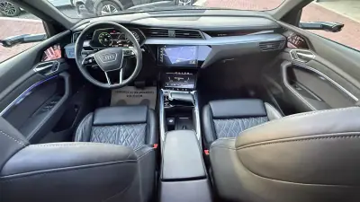 Audi e-tron Sportback 2022 - 39990 EUR, 82000 km - 82000km - foto 27 de 45