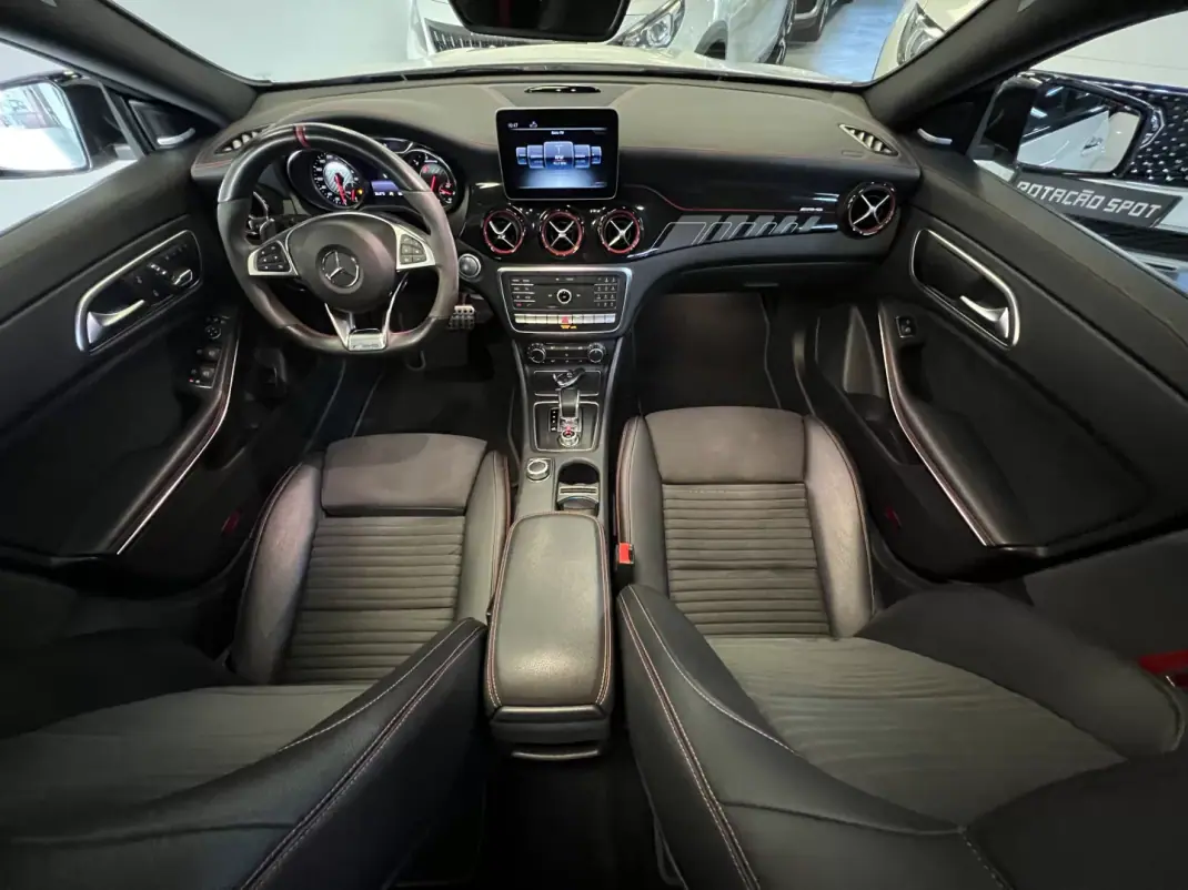 Mercedes-Benz CLA 45 AMG 2019 - 39990 EUR, 95000 km - AUTO.MOTO.pt - 95000km - foto 6 de 57