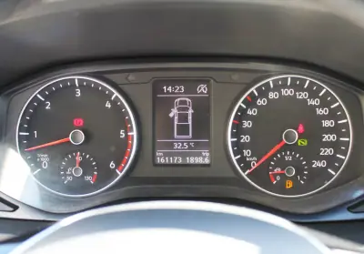 Volkswagen Amarok 2019 - 31900 EUR, 161000 km - 161000km - foto 32 de 34