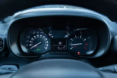 Citroën Berlingo 2022 - 14900 EUR, 115 km - AUTO.MOTO.pt - 115km - foto 10 de 22